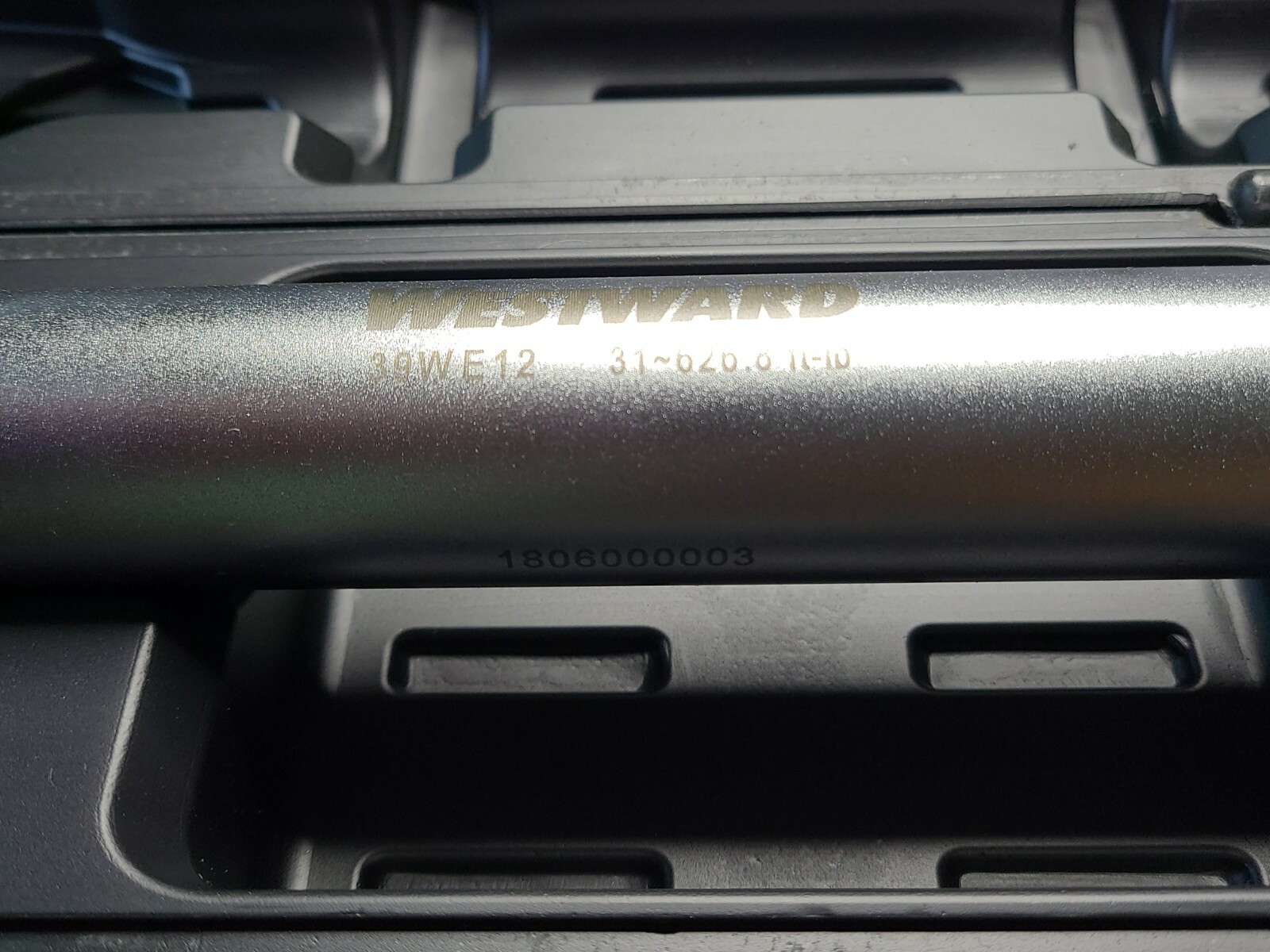 Digital Torque Wrench 39WE12 31 - 626.8 Ft Lb Carrying Case Westward