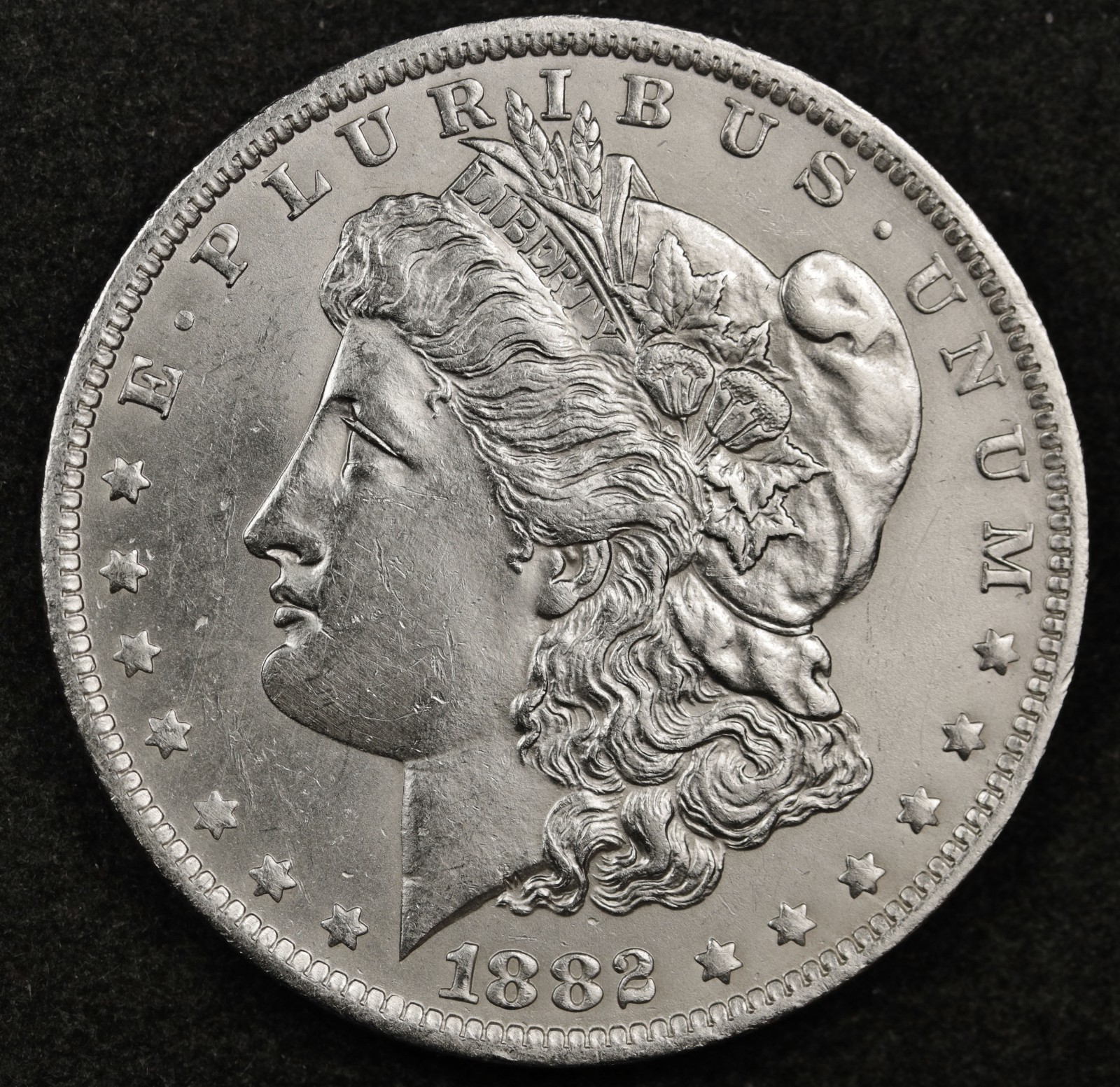 1882-o Morgan Silver Dollar.  B.U.  127918   Inventory H