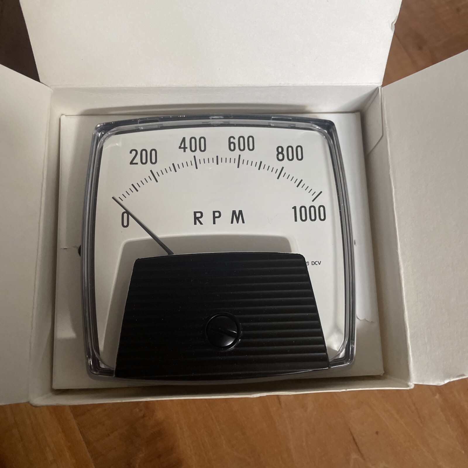 Yokogawa 250309FA-XX8 Type 254-3 Panel Meter 0-10 DC In/0-1000 RPM Display