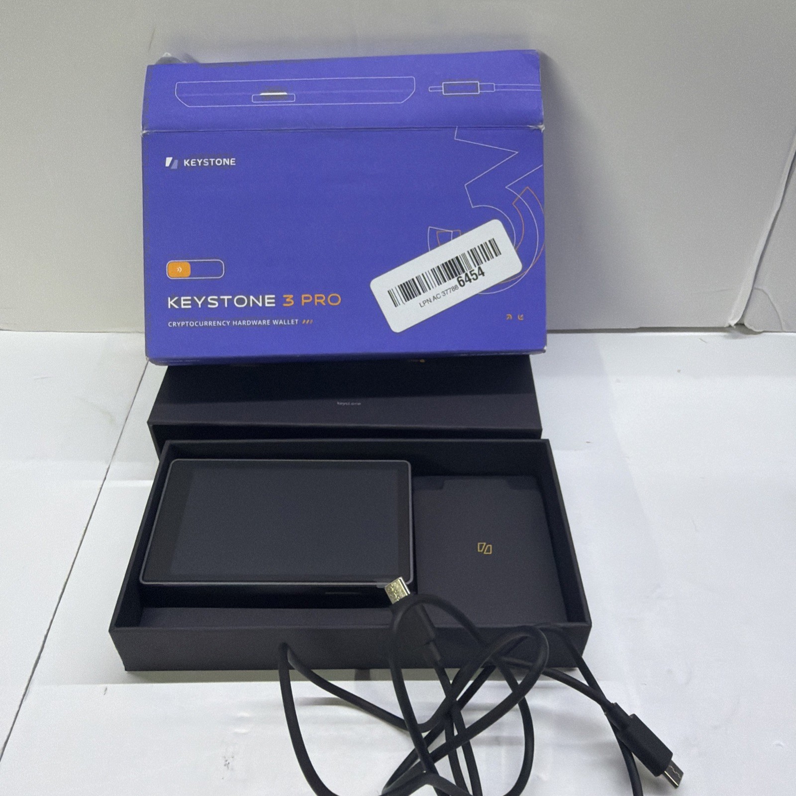 Keystone 3 Pro Cryptocurrency Hardware Wallet