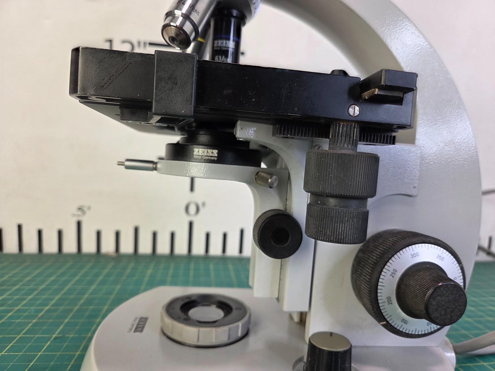 Zeiss Standard 14 Microscope W 3 Objectives 470914-9901/19
