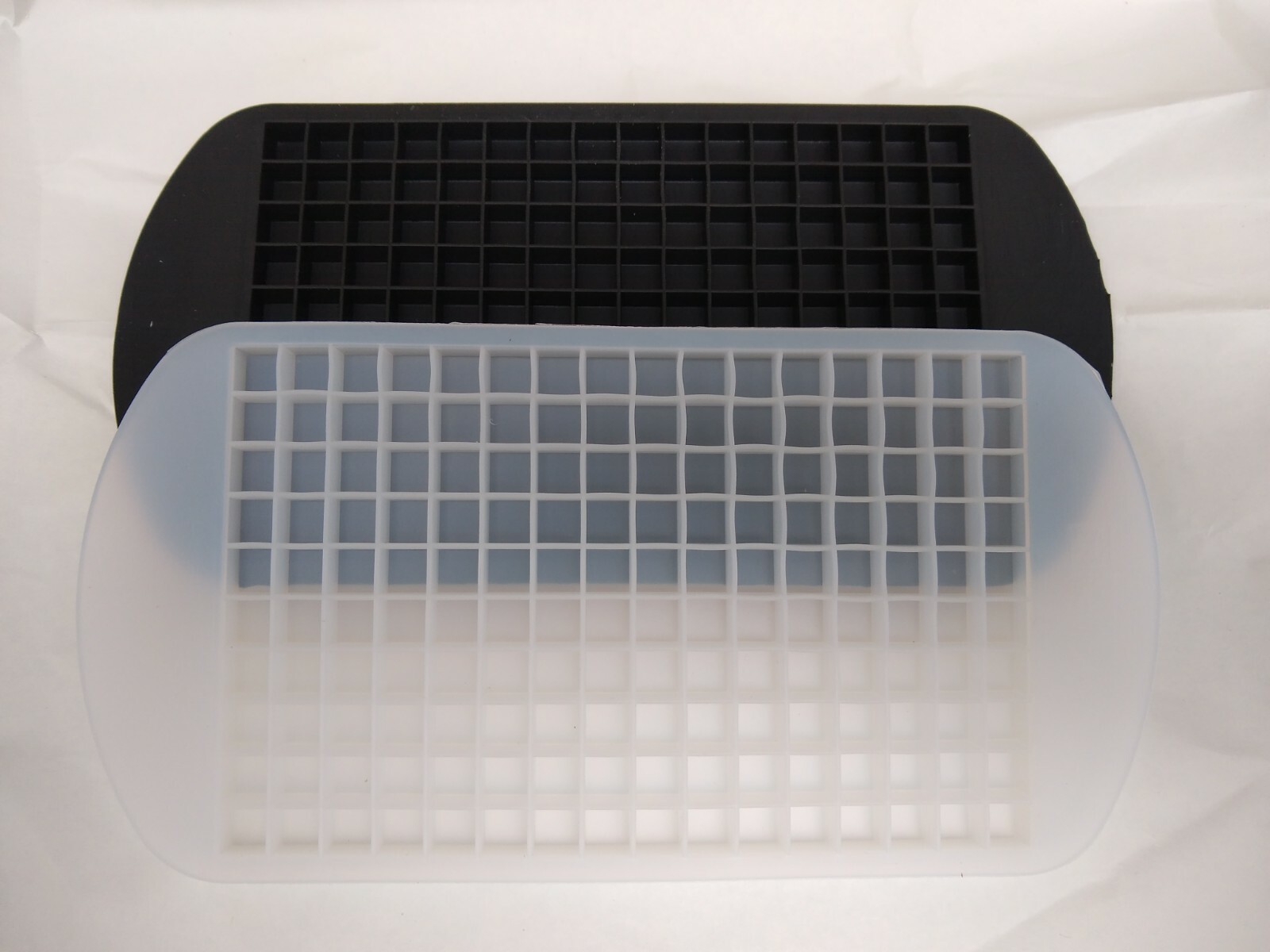 Silicone 160 mini ice cube tray cocktails crushed ice set of two 3/8" each cube