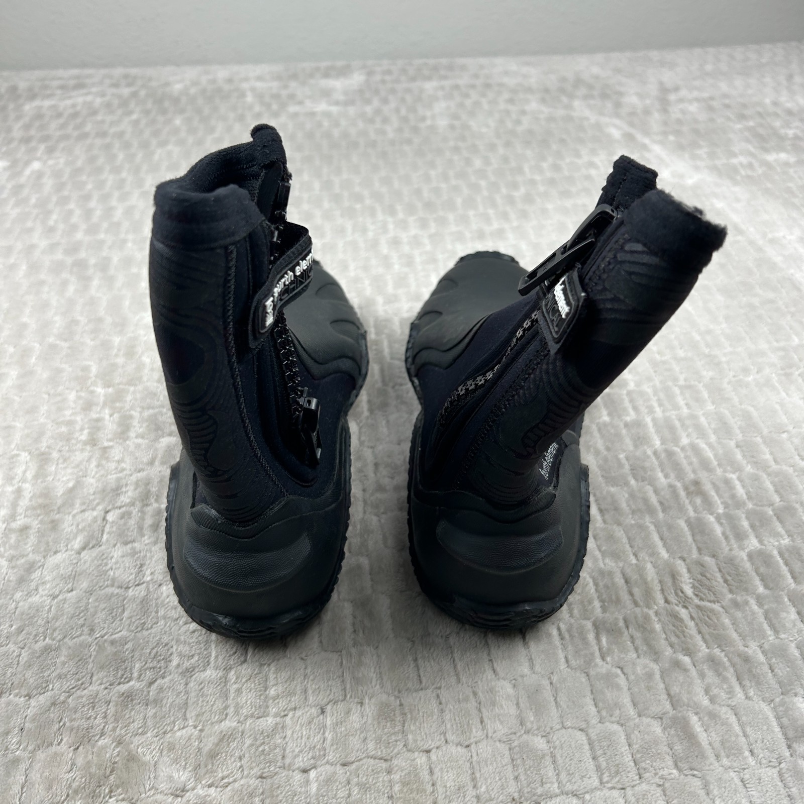 Fourth Element Amphibian Boots Excellent Condition Size 7 (US)