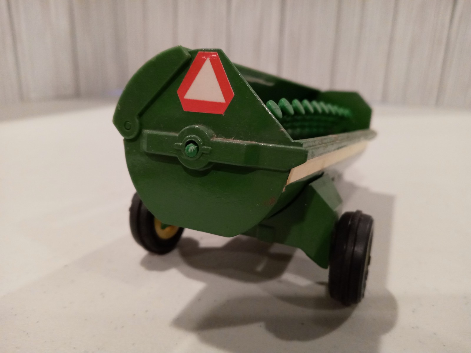Ertl 1/32 Manure Spreader