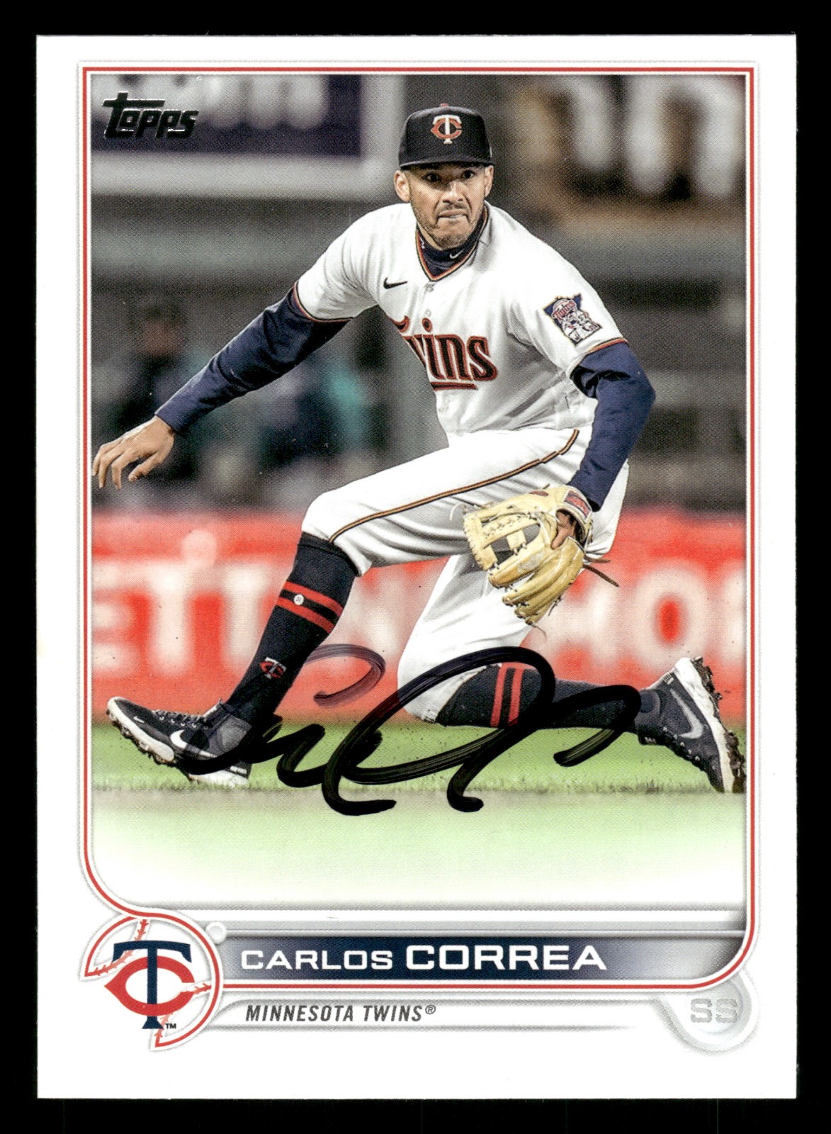 Carlos Correa Minnesota Twins IP Signed Autographed 2022 Topps Update #US39