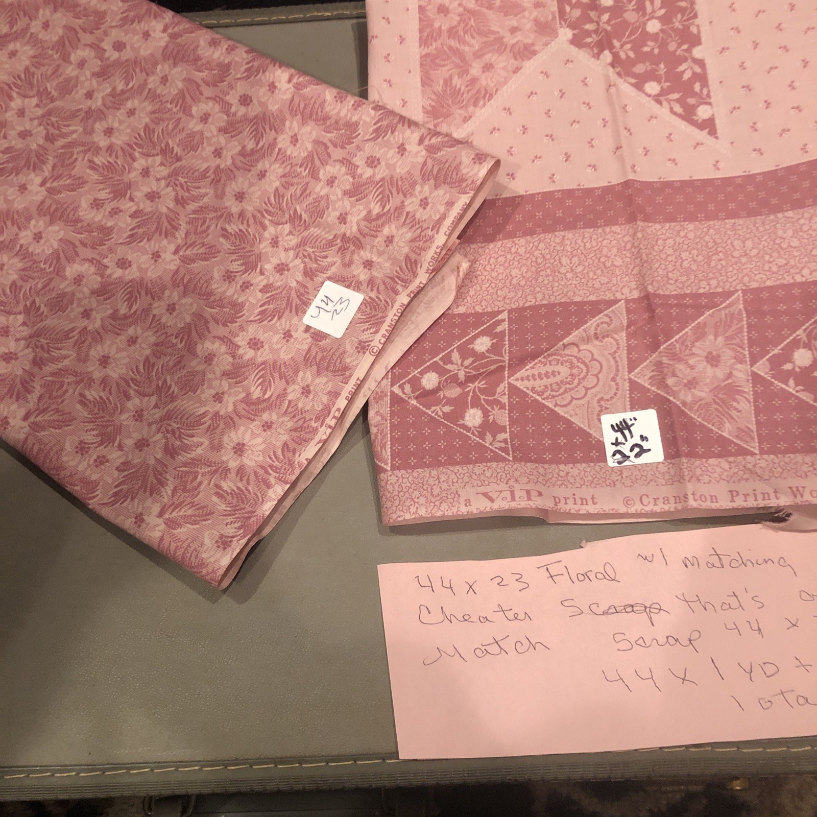 Vintage VIP Cranston Print Works Fabric 2 PCs 1 Yd   Cotton