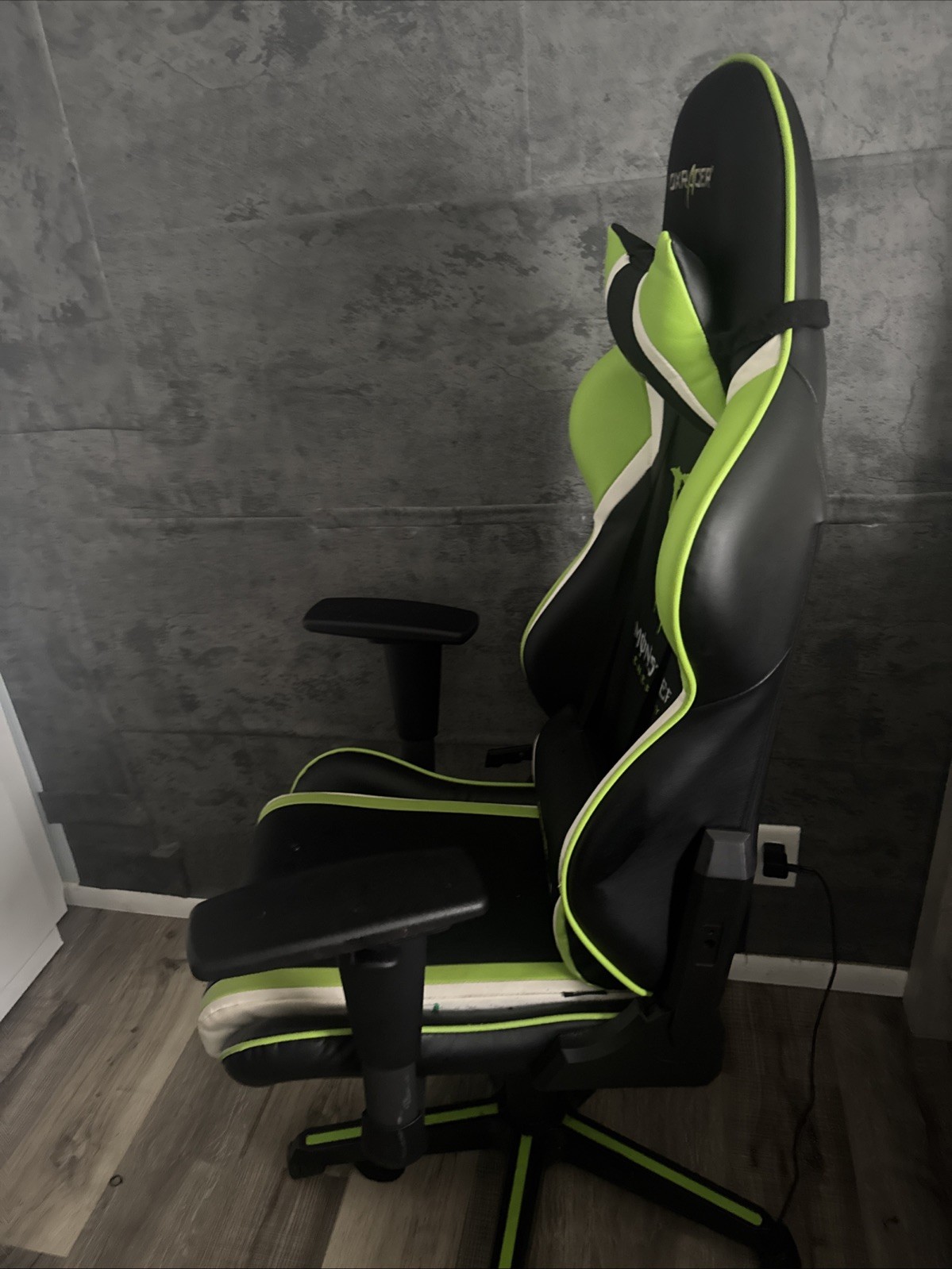 Monster Energy Gaming Chair In Great Condition Green And Black!! Get Urs Now