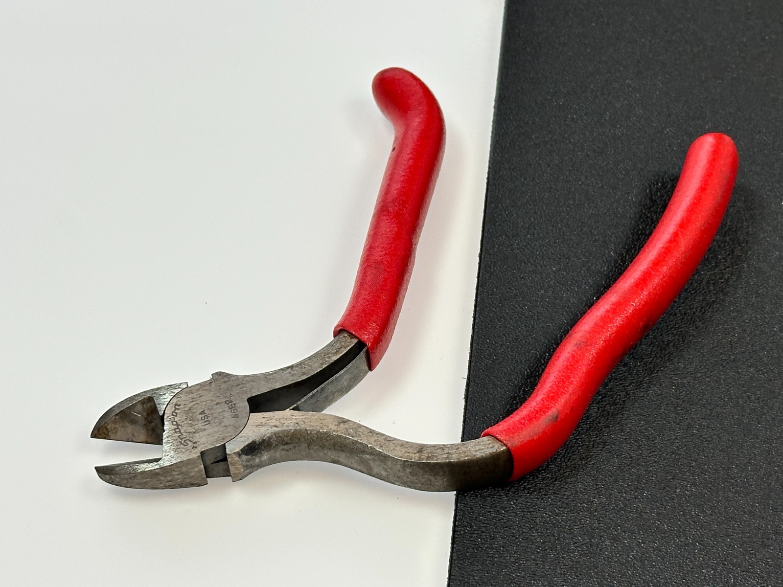 Snap-on Tools USA 86EP RED Comfrot Grip 6" Soft Pistol Grip Diagonal Cutter