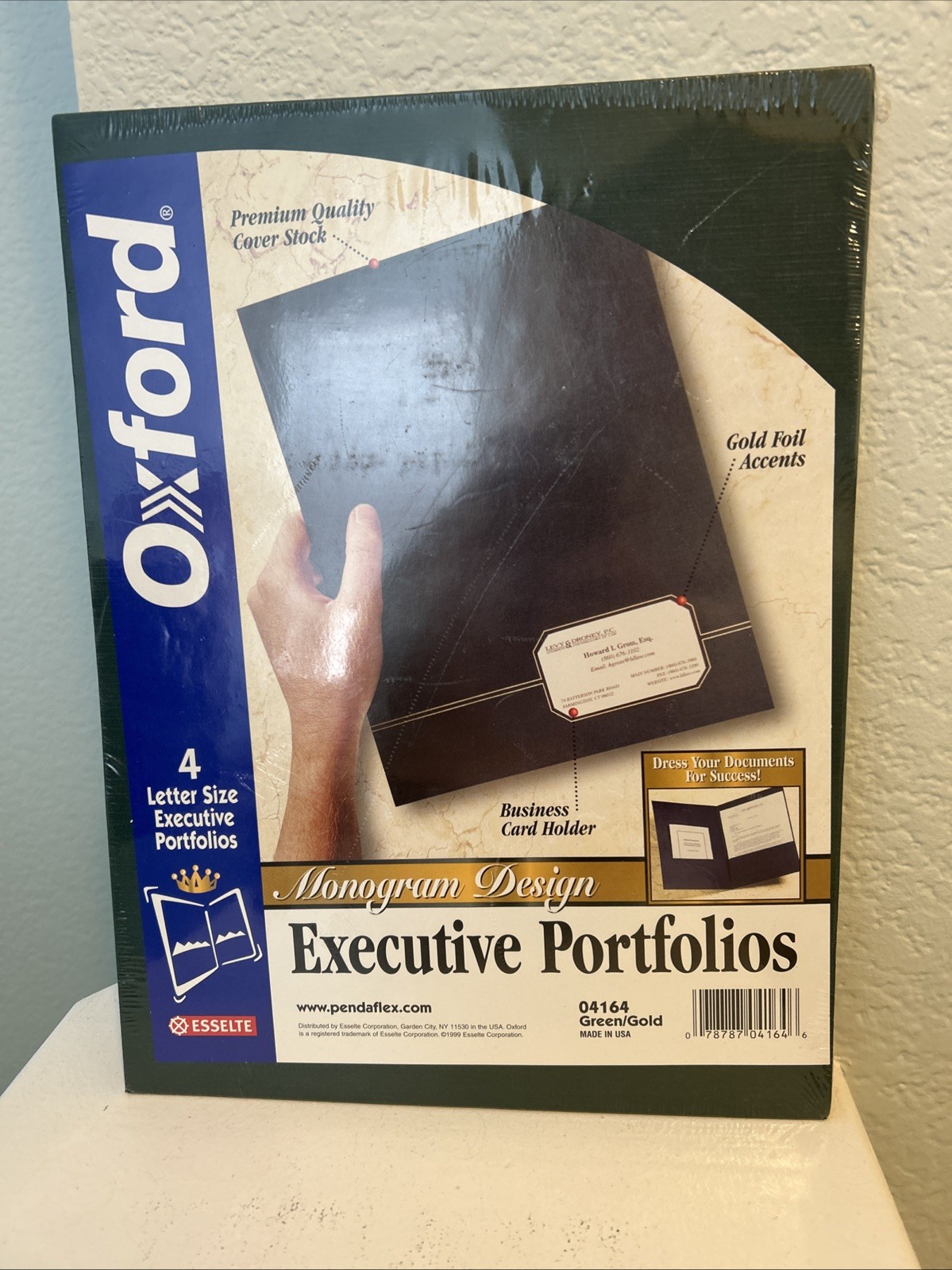 Oxford Executive Portfolios Pocket Folders Geen Gold Set Of 4