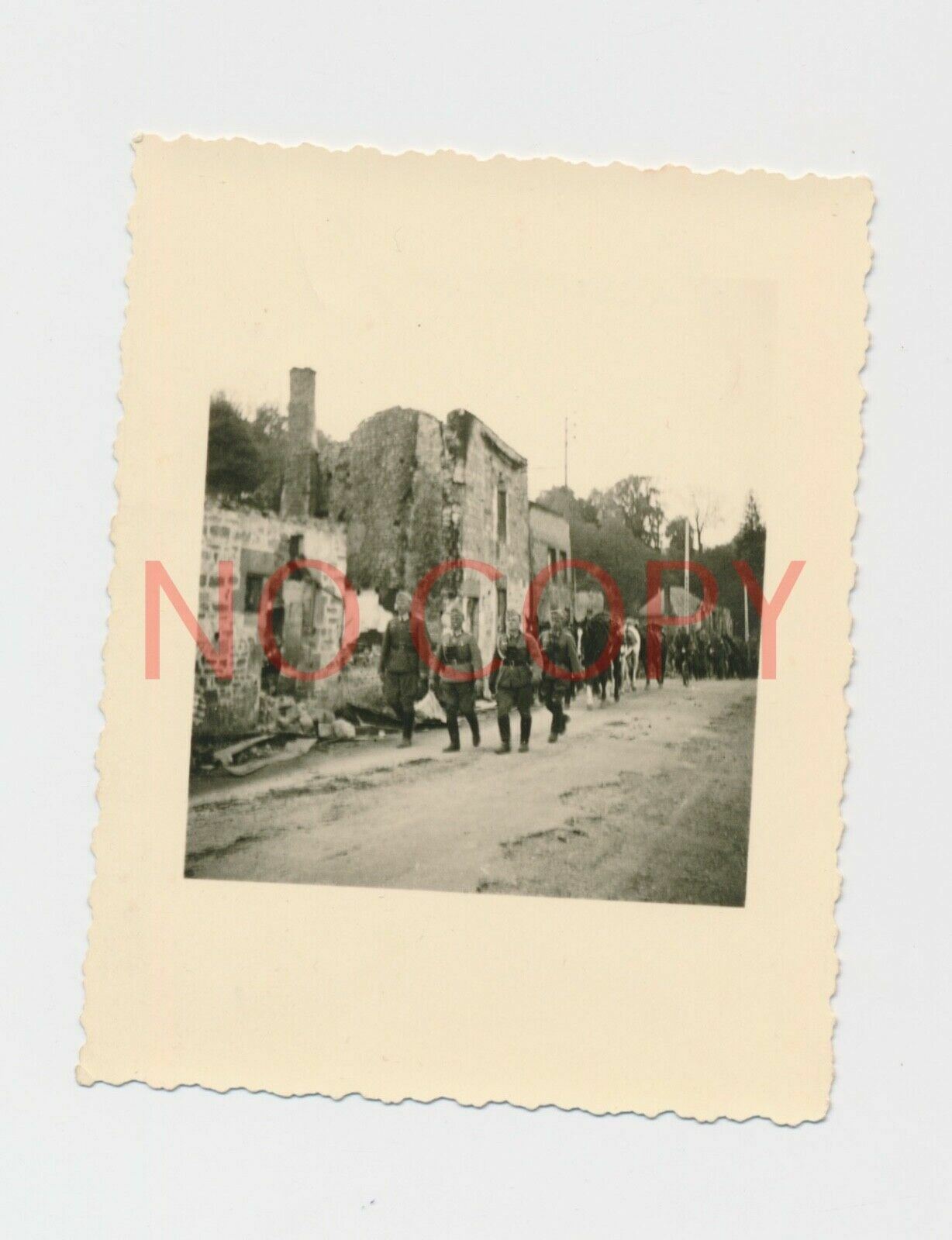Photo WW II France Soldiers in House Ruins #26