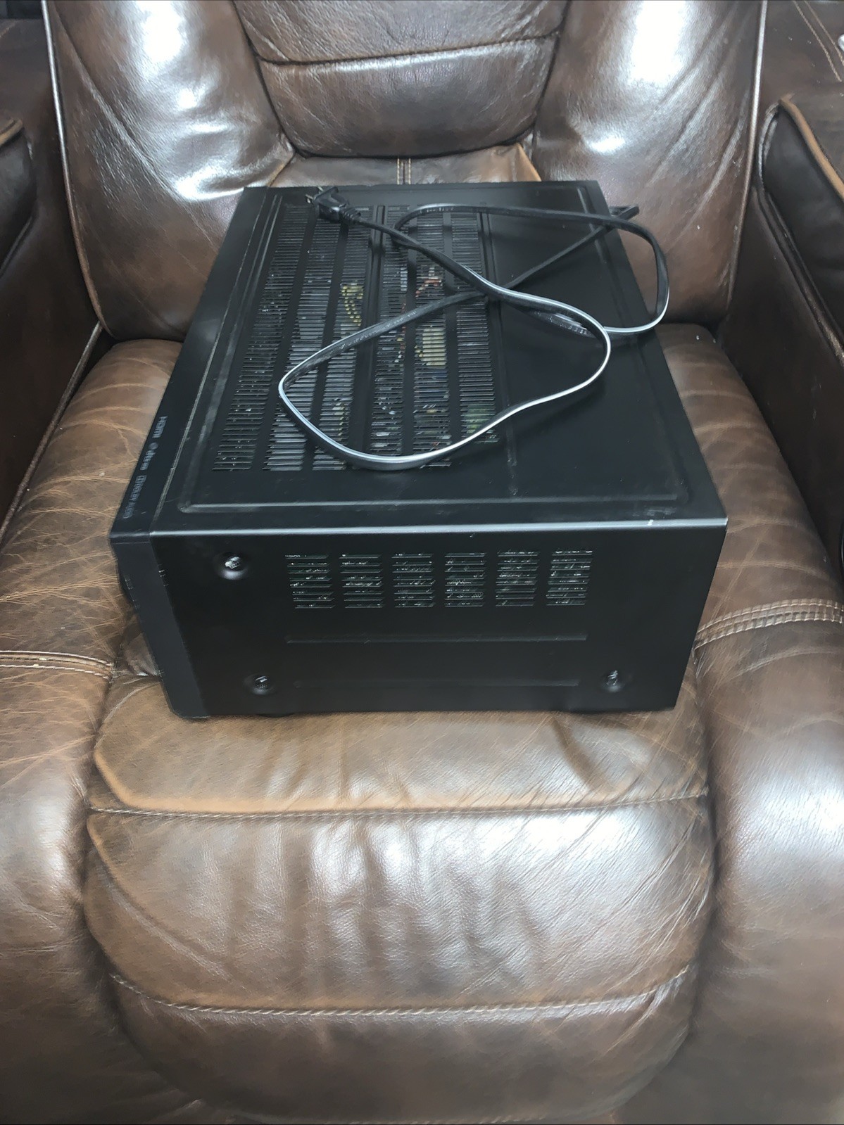 FOR PARTS- Pioneer Surround Sound A/V Receiver VSX-532 5.1 Channel NOT WORKING