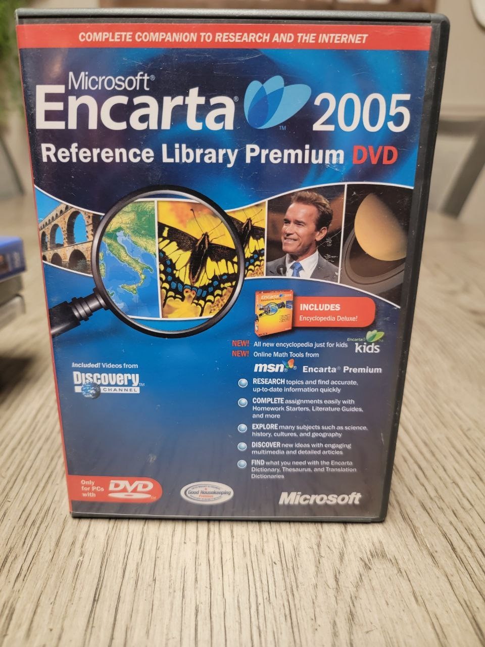 Microsoft Encarta 2005 Reference Library Premium DVD -PRODUCT KEY NOT INCLUDED!!