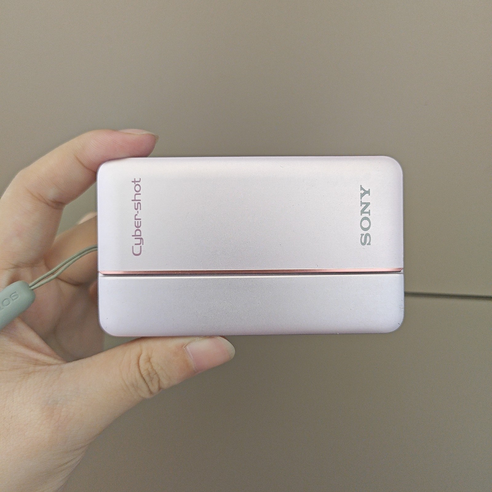 SONY CyberShot DSC-TX66 18.20 MP Digital Camera 5x Optical Zoom English