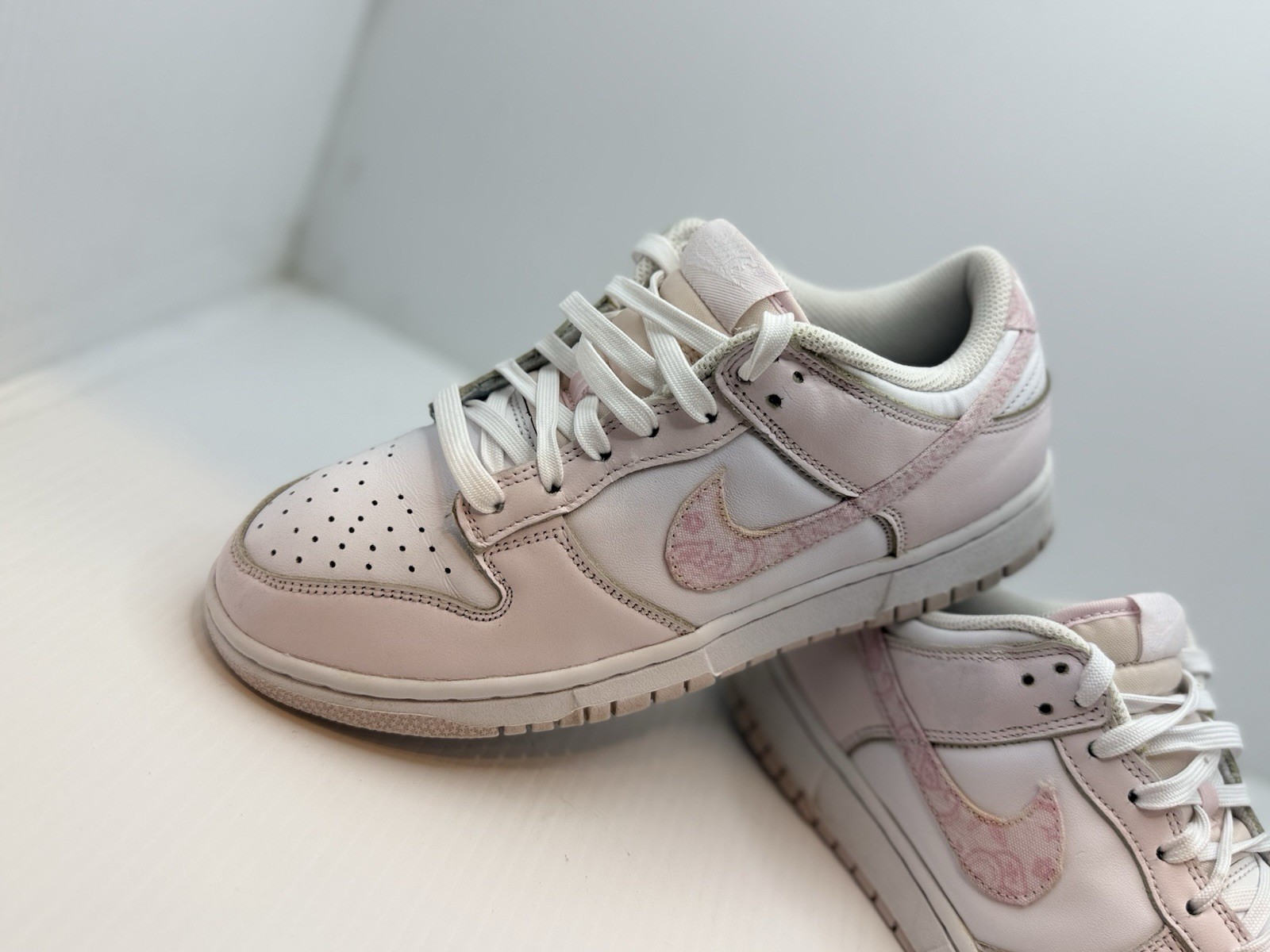 Nike Dunk Low "Pink Paisley" sneakers Size 8