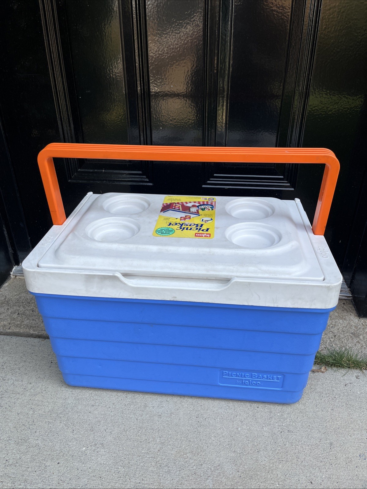 Vintage Igloo Picnic Basket Cooler Blue With Orange Handle 🔥  Nice