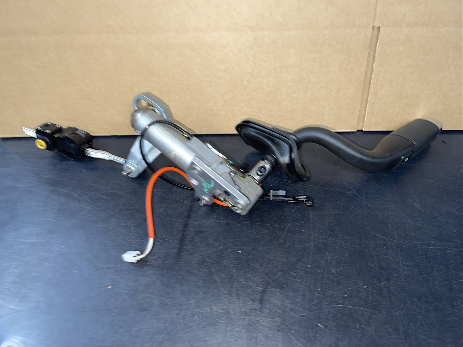 2008-2014 Silverado Sierra Trans Shift Lever W/ Boot Trailer OPT Chrome OEM NEW