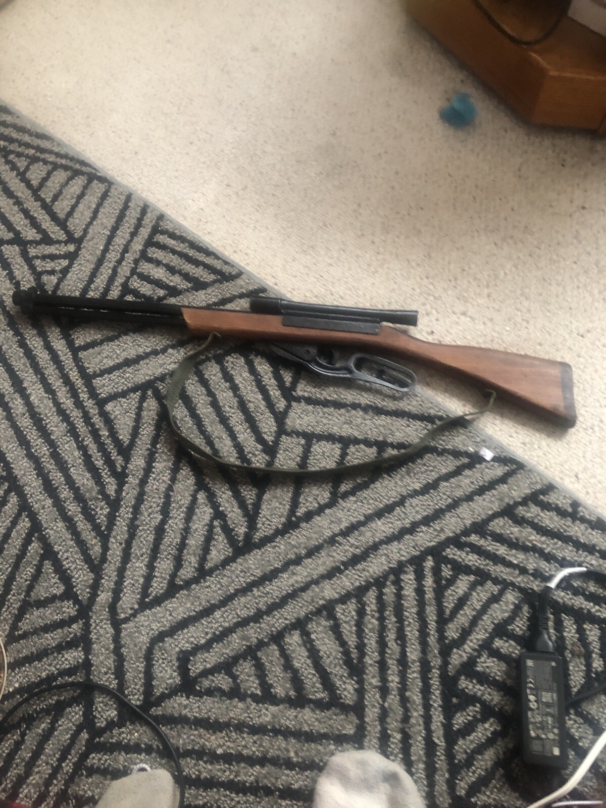 1960”s Vintage Toy Air Cork Air Rifle ￼unknown Manufacturer Working Condition