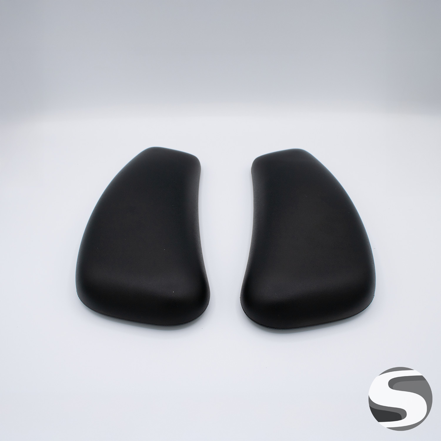 Knoll Generation 2 Chair Replacement Arm Pads for Generation 2 in Black (1 Pair)