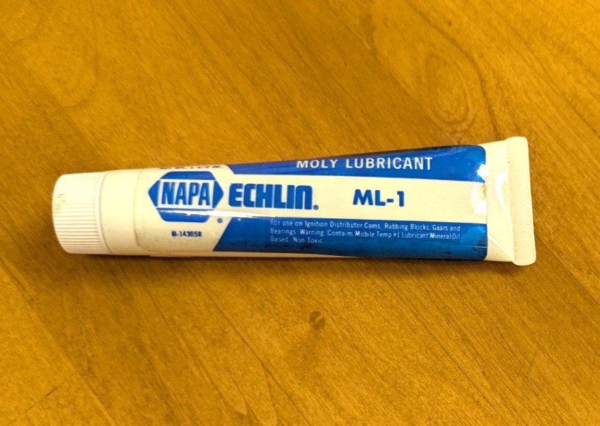 NAPA ECHLIN Molly Grease M14305R Tube 1.5 oz net NOS