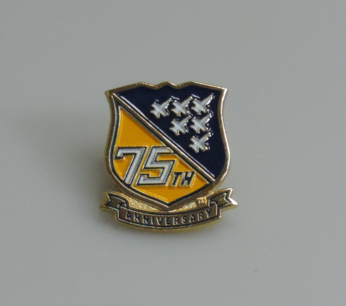UNITED STATES NAVY BLUE ANGELS 75th ANNIVERSARY LAPEL PIN