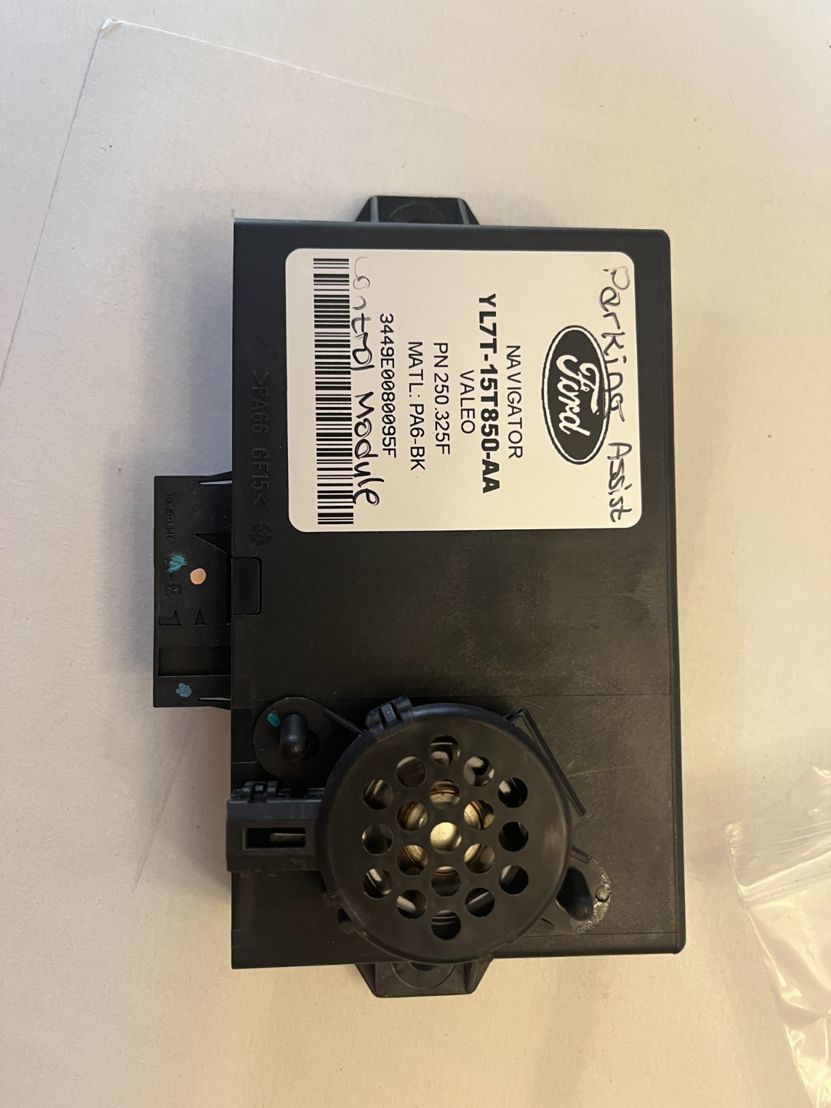 OEM 2000 Lincoln Navigator 5.4L Park Assist Control Module YL7T-15T850-AA