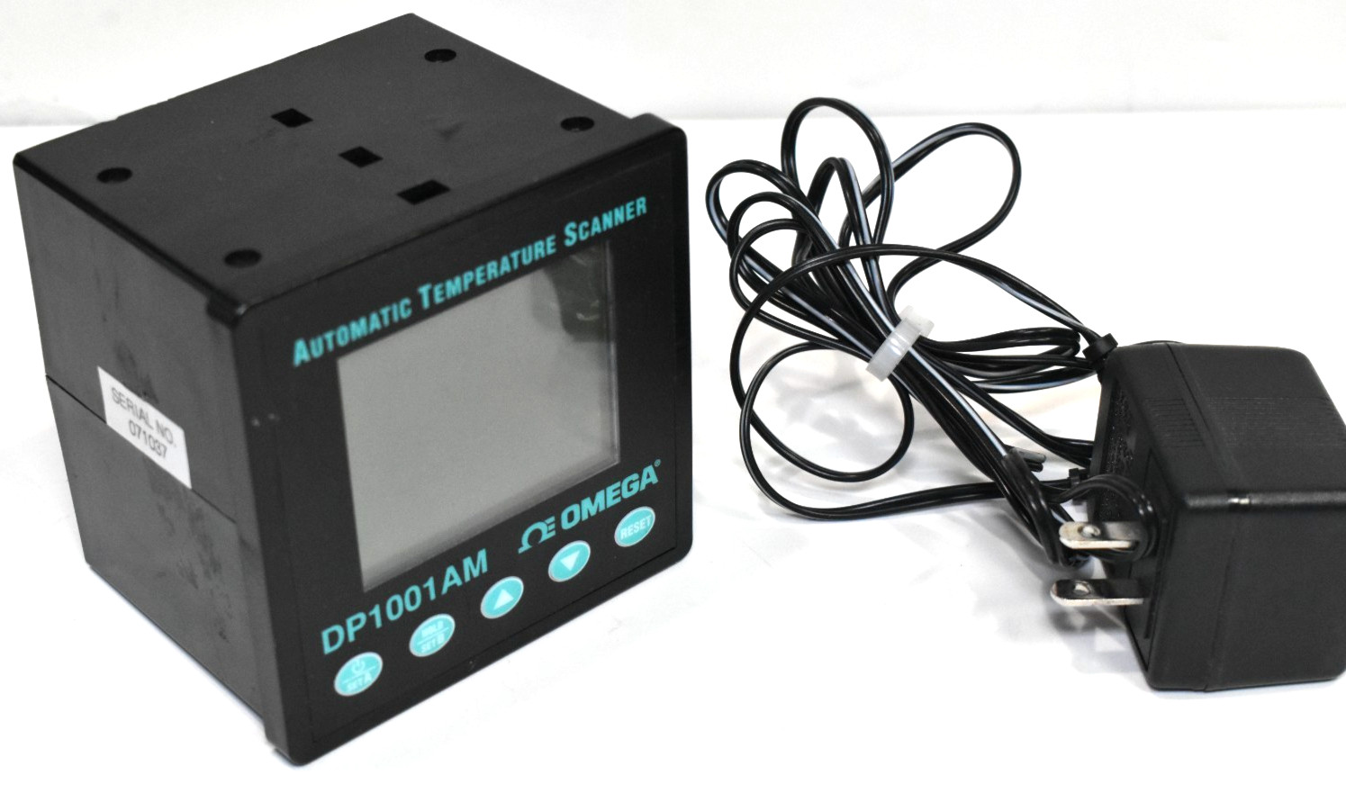 Omega Engineering DP1001AM Automatic Temperature Scanner