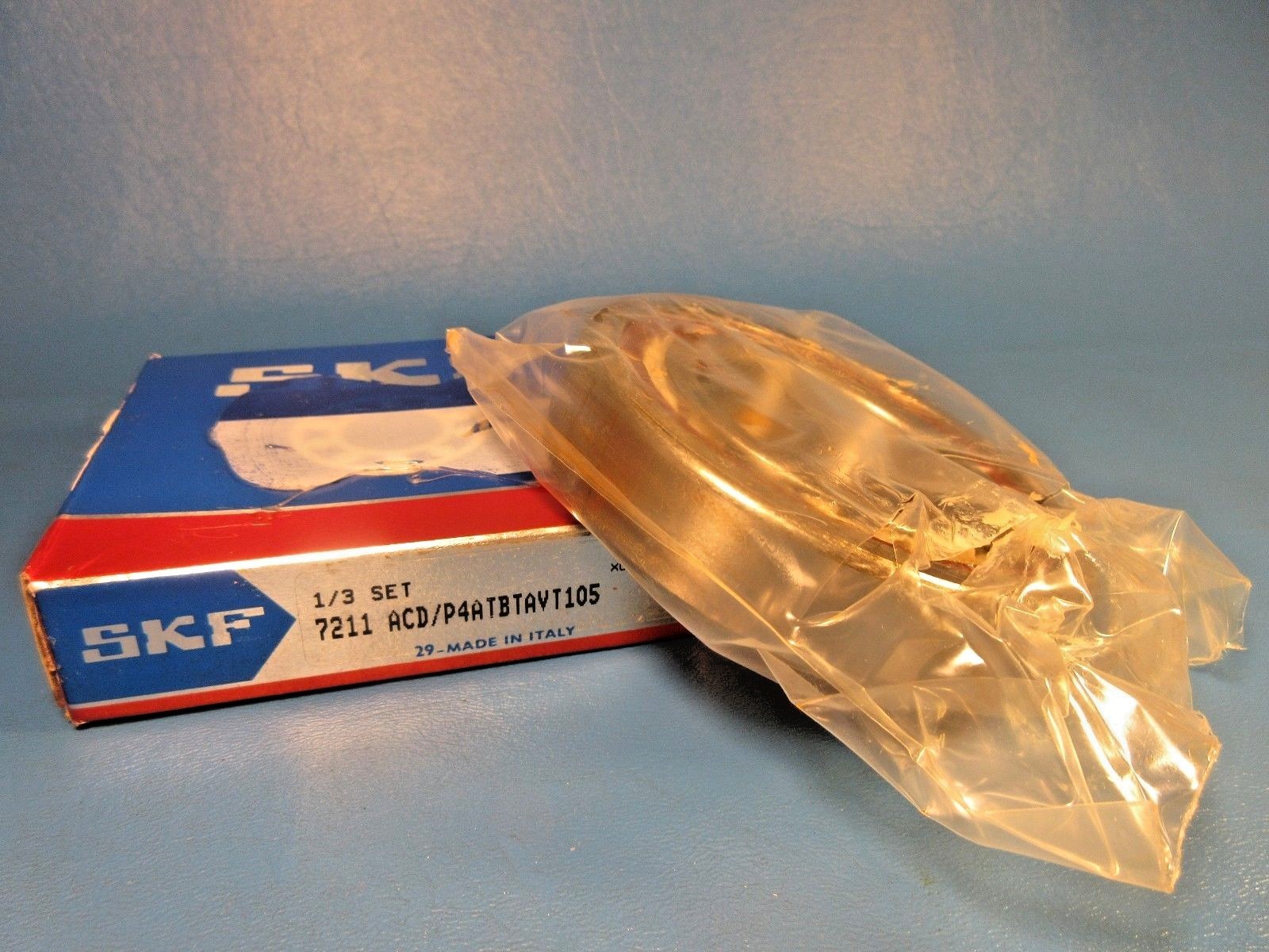 SKF  7211ACD/P4ATBTAVT105 (1/3 Set) High Precision Angular Contact Ball Bearing