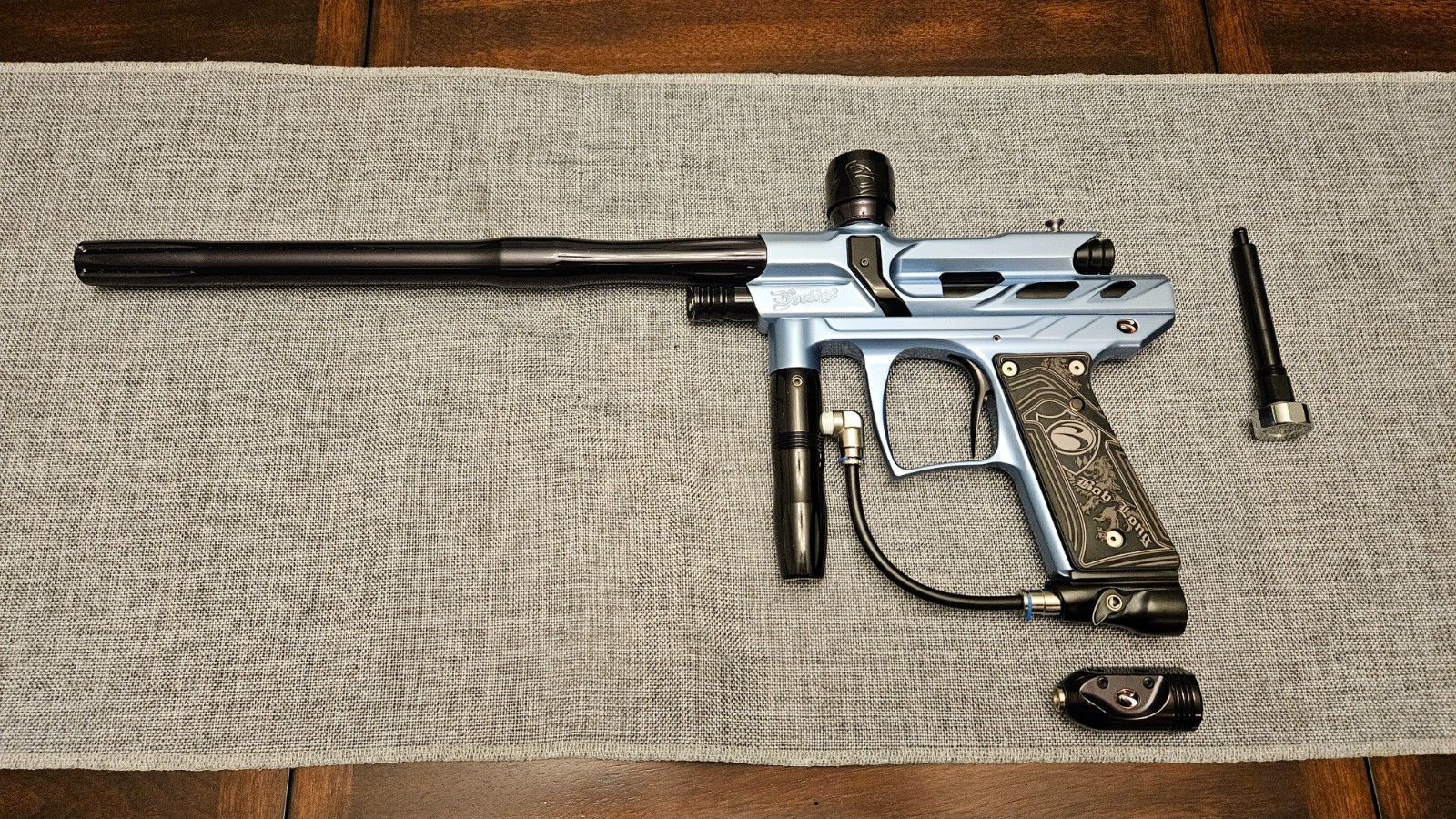 Bob Long Protege Paintball Marker with Shooting Video