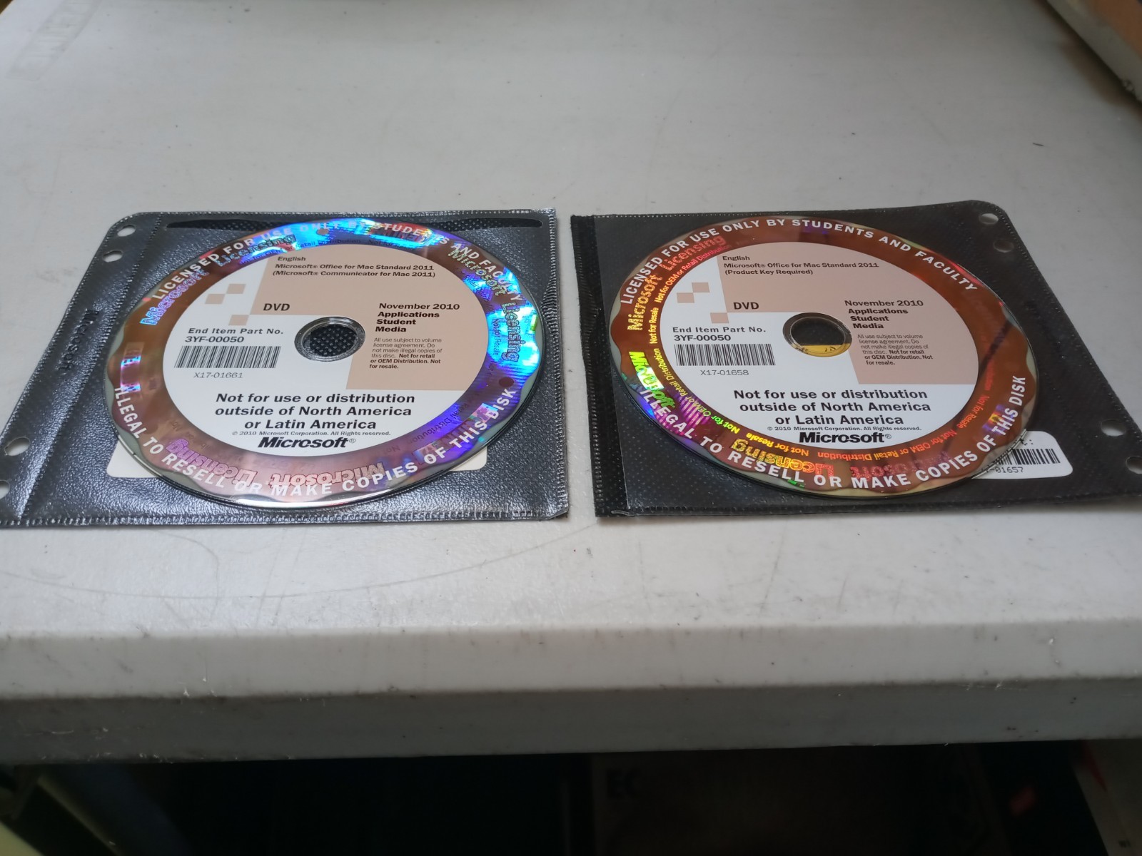Microsoft Office 2011 for Mac & Communicator Pack 2 Discs - W/Product Key