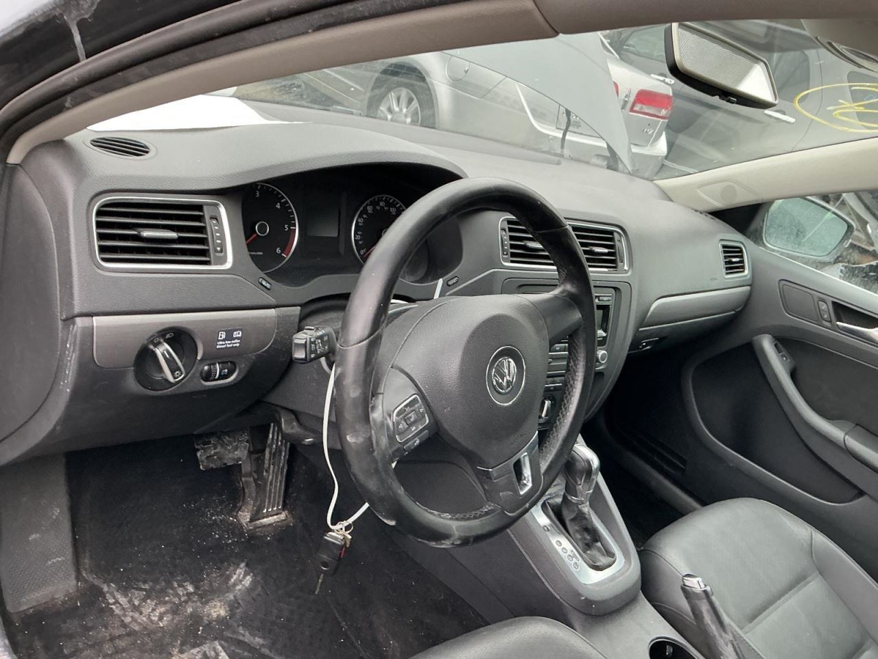 JETTA 2013 Glove Box 4951892