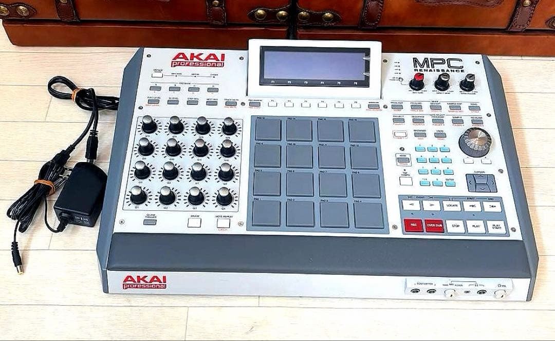 AKAI MPC Renaissance Flagship Music Production Controller Sampler Used