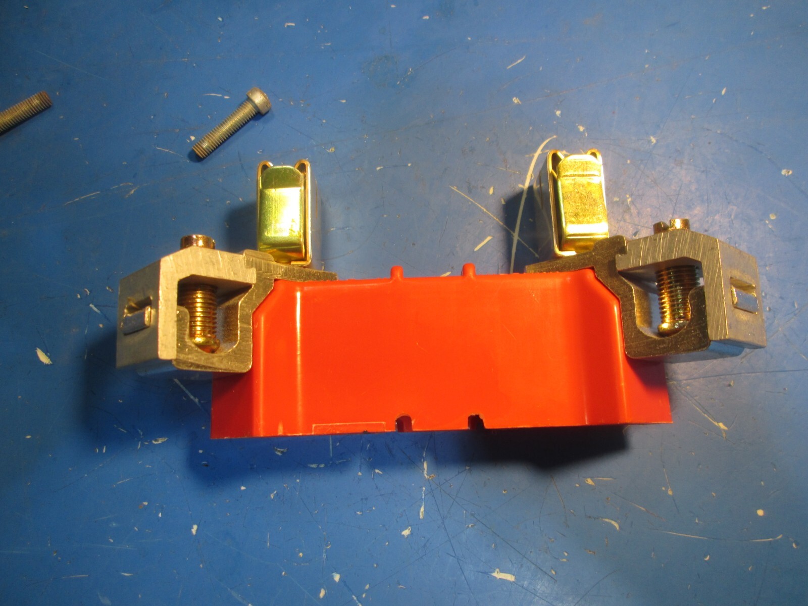 Anchor Ganged Meter socket Load side Obsolete 8830 Porcelain Lug replacement