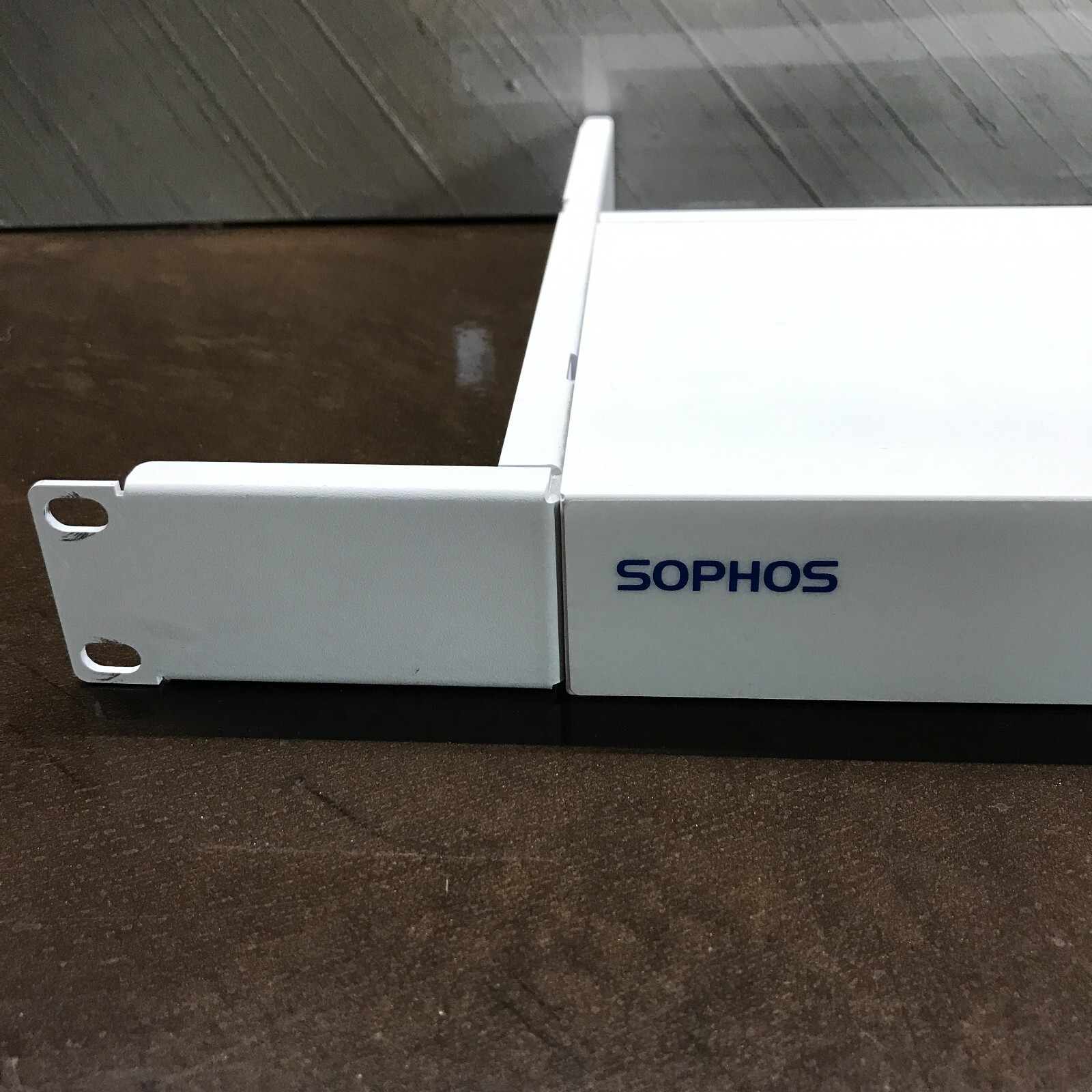 Sophos XG 125 REV.2 Firewall with Rack Mount