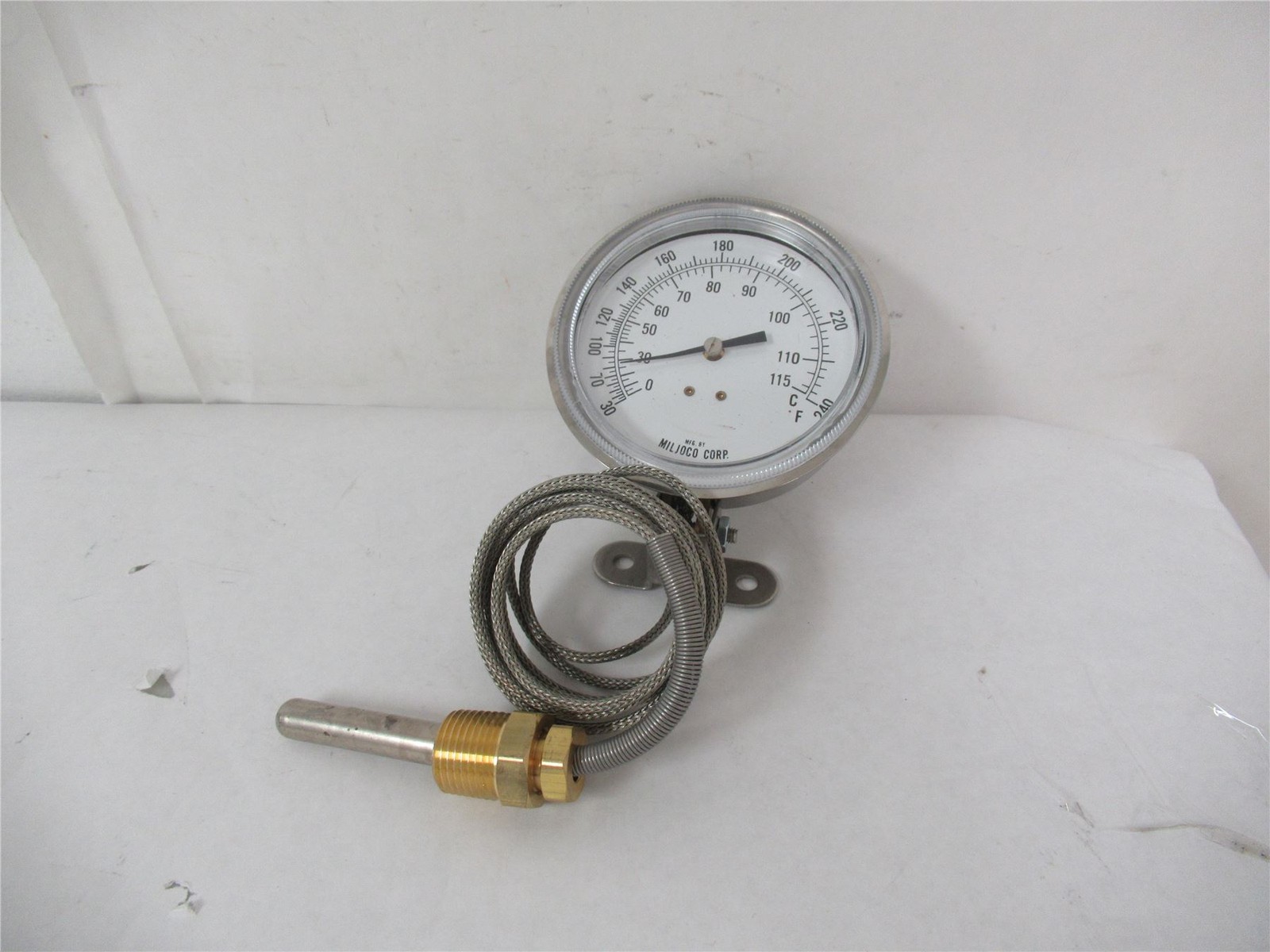 250828 New-No Box; Miljoco Corp Uknown Temperature 115/240 C/F