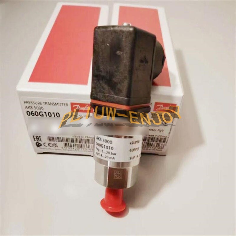 1PCS NEW Danfoss pressure transmitter AKS3000 060G1010