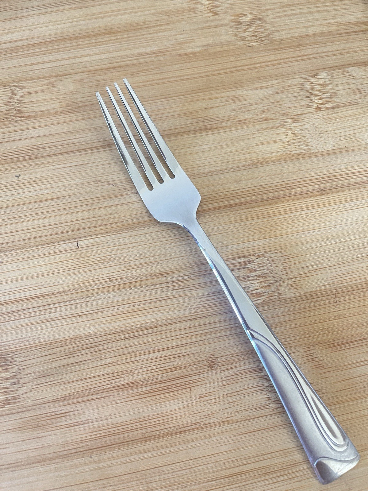 Oneida LAVA Stainless Glossy Frosty Swirl SALAD FORK 7"