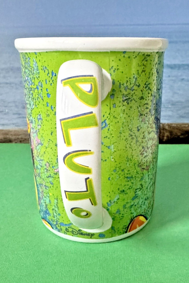 Disney Pluto Green Painted Look Oversize Ceramic Coffee Tea Mug H