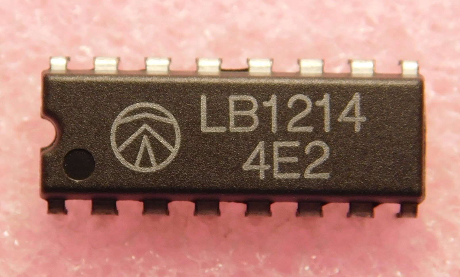 LB1214 / IC / DIP / 2 PIECES  (qzty)