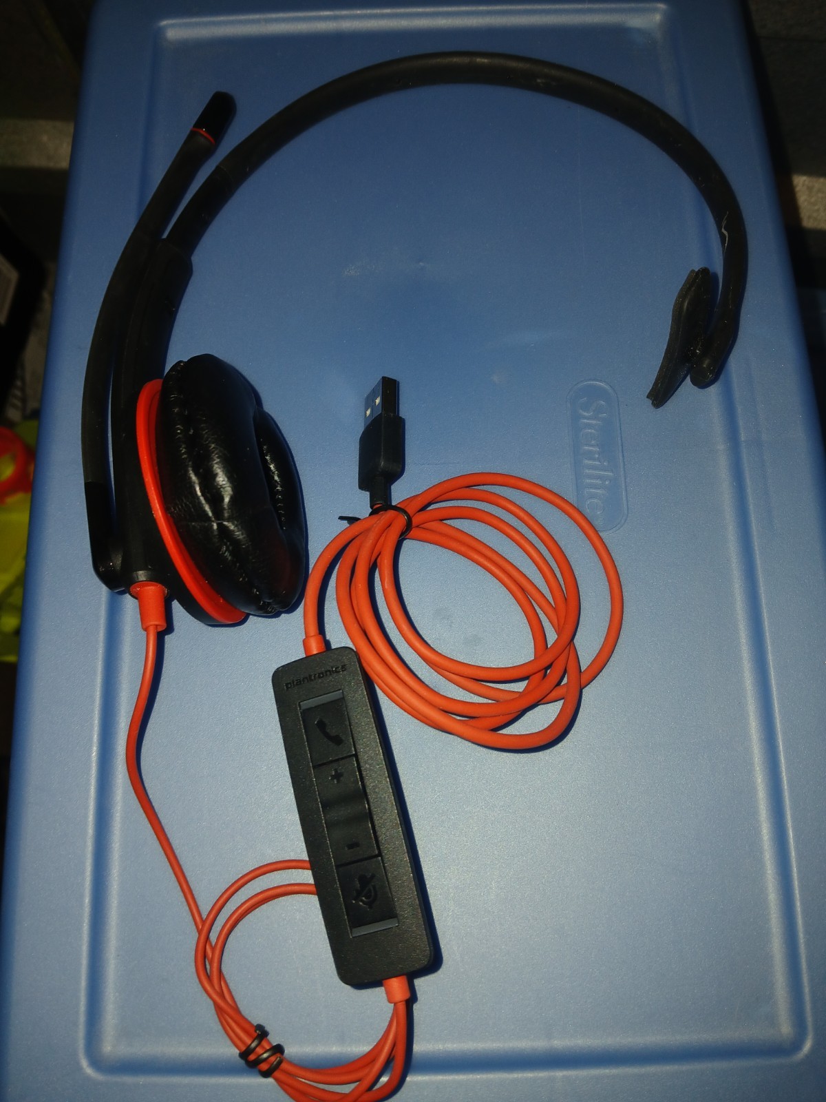 Plantronics Blackwire 3210 On-Ear Mono USB-C Headset - Black