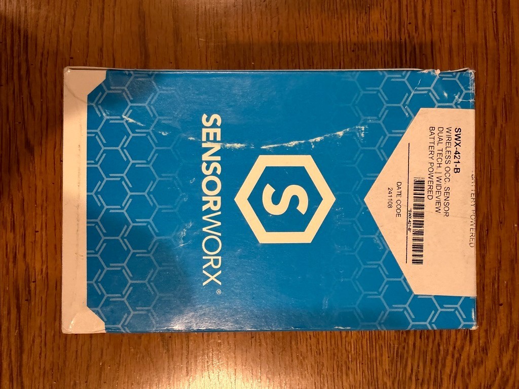 NEW SensorWorx SWX-421-B Occupancy Sensor - Dual Tech - 120° Wide View - 12-24V