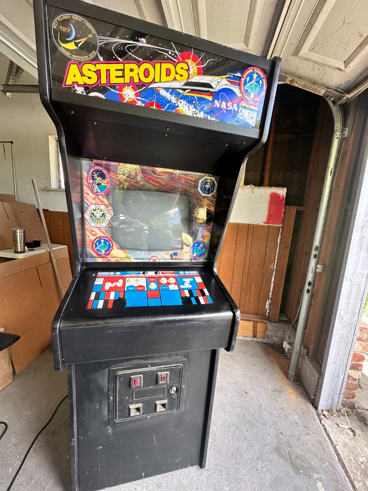 ASTEROIDS ARCADE MACHINE by ATARI 1979, Original Retro Video Game Cabinet WORKS