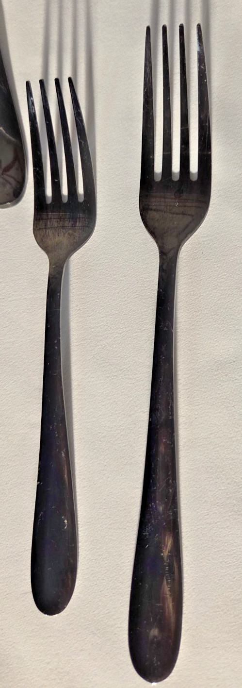 CAMBRIDGE BLACK STAINLESS FLATWARE MISCELLEANOUS SET