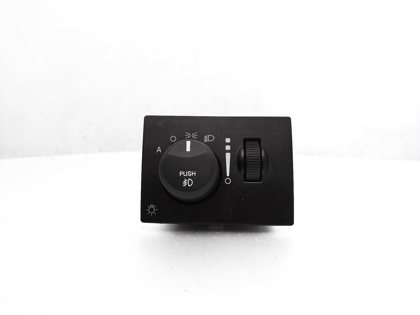 2008-2010 Dodge Challenger Headlamp & Dimmer Switch - Dash Mtd 68019678Ae