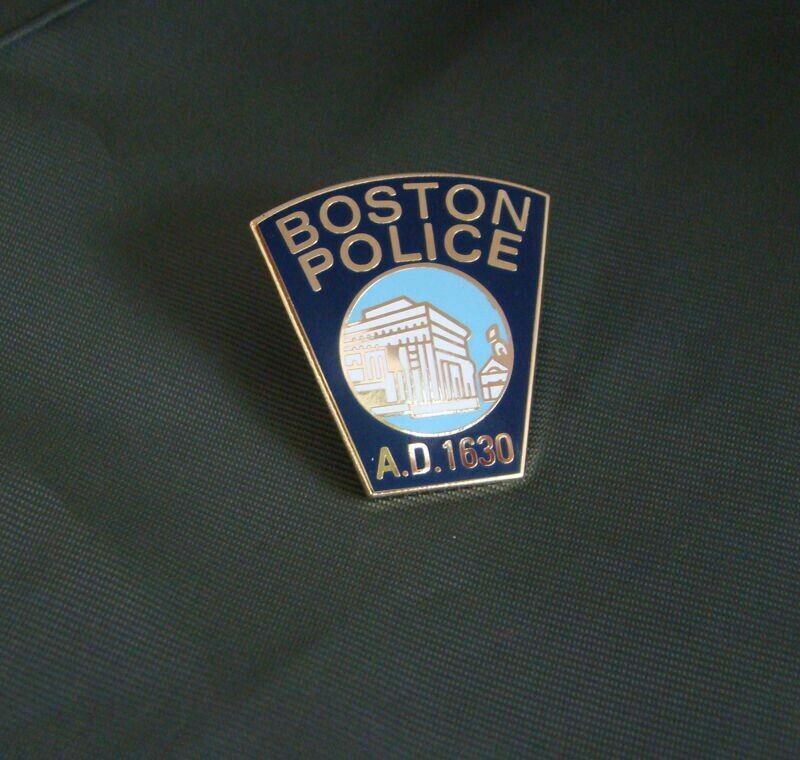 US United States Boston City Souvenir Metal Badge Shirt Lapel Pin Brooch