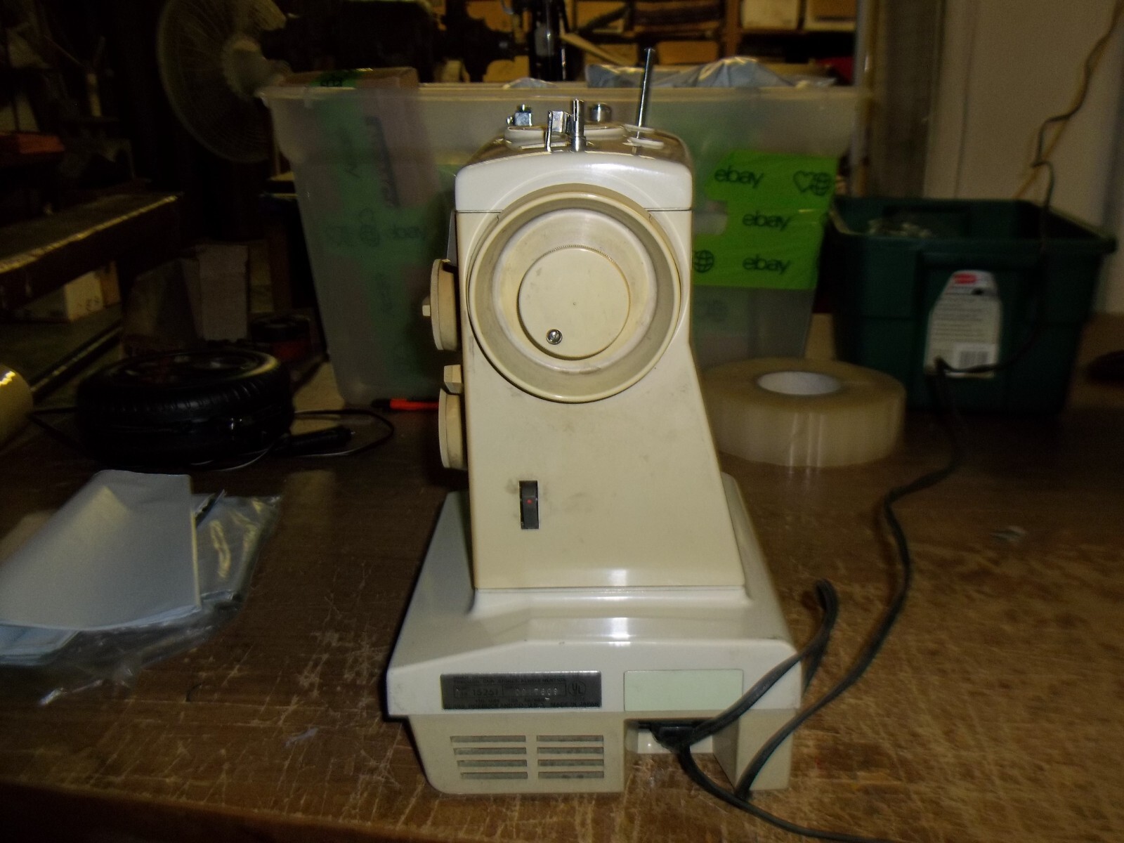 Vintage Kenmore 1525 Sewing Machine W/ Case & Manual