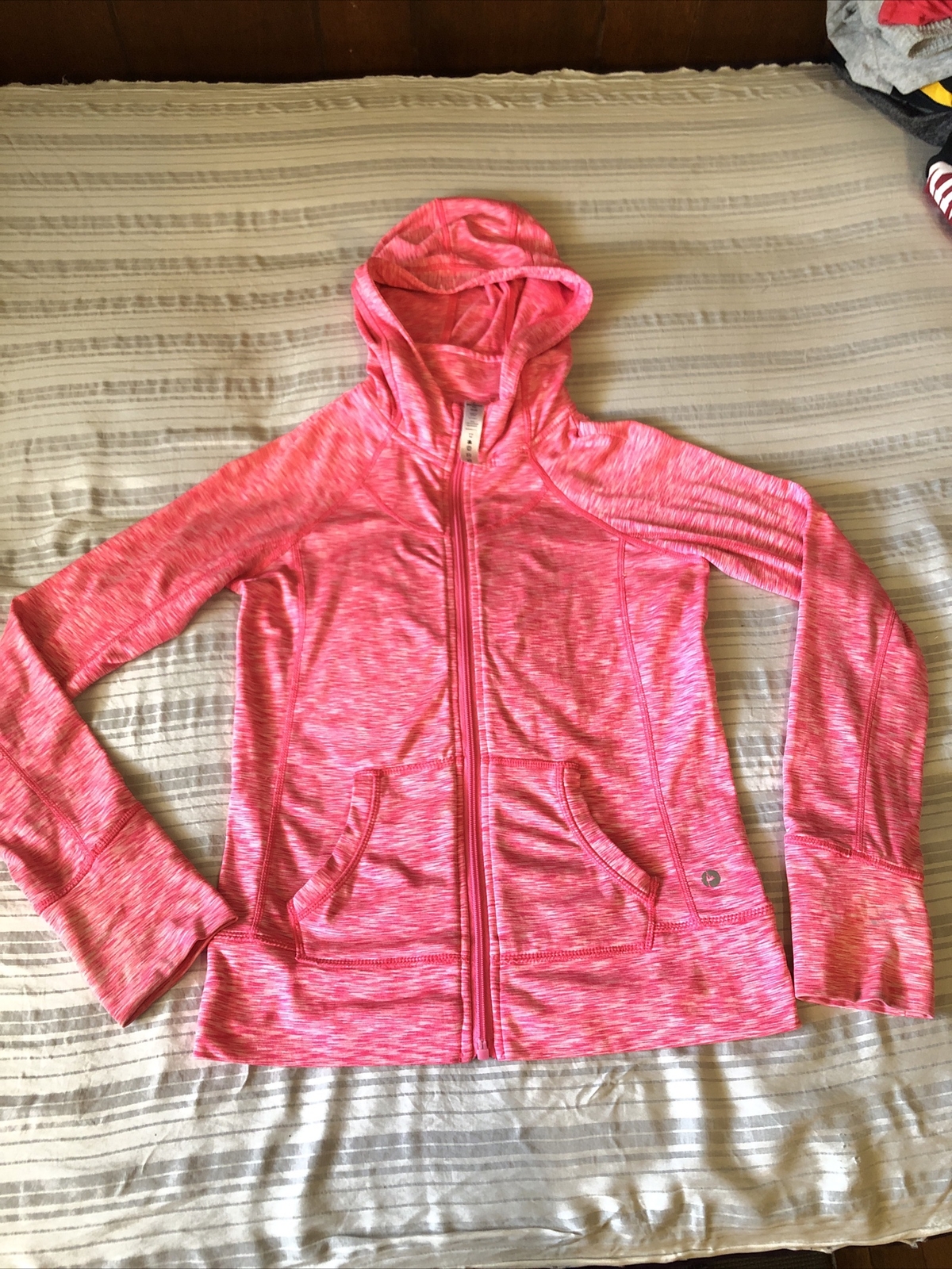 90° By REFLEX girls MEDIUM pink Zip Up Hoodie Sweatshirt Pockets Thumb Holes