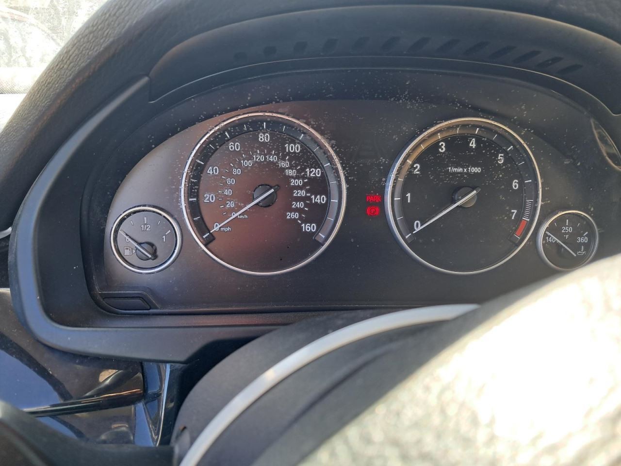 X5 2014 Glove Box 4839553