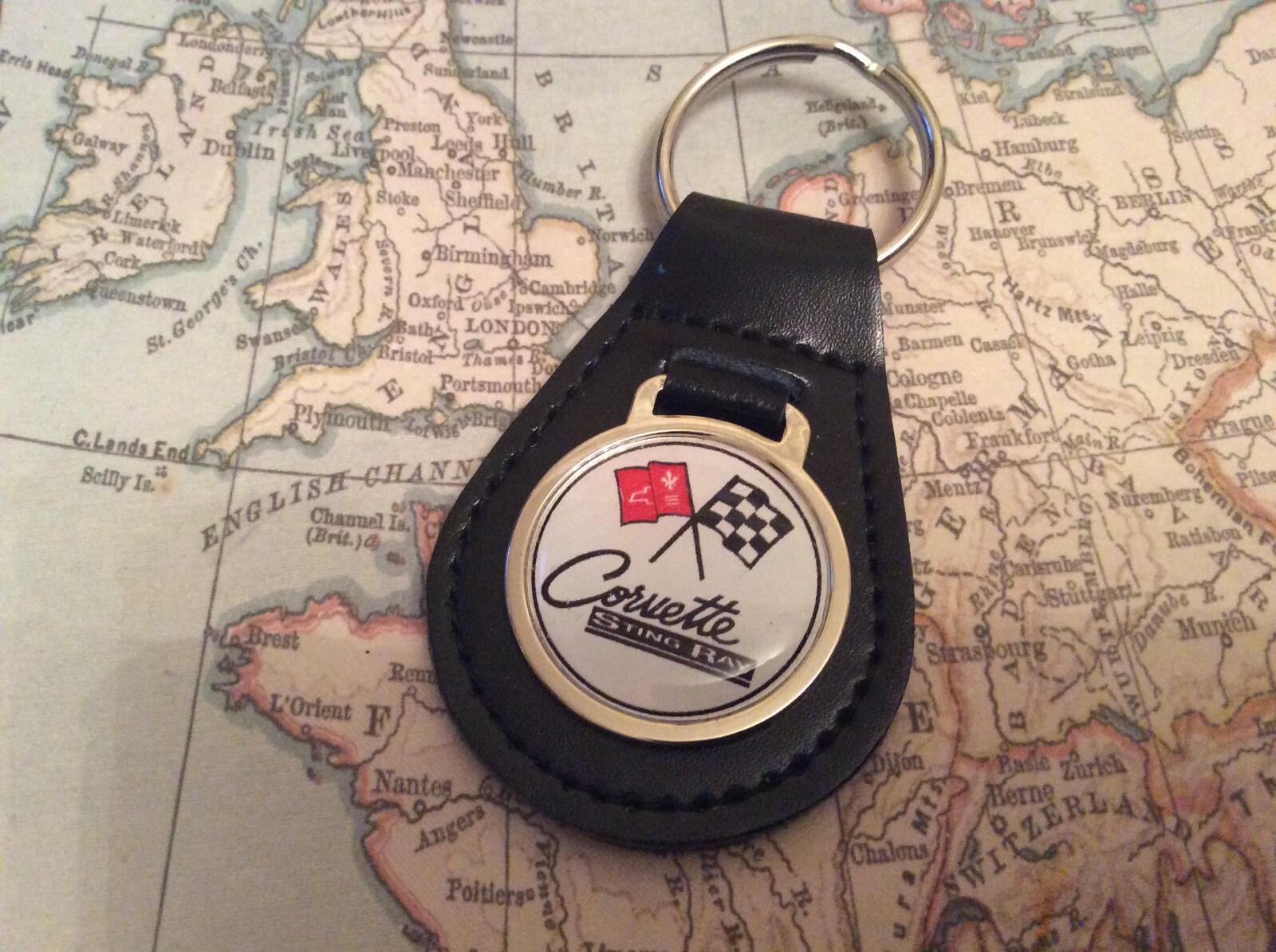 CORVETTE STINGRAY Quality Black Real Leather Keyring