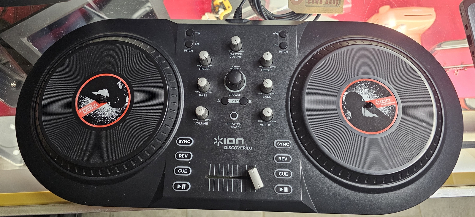ION Discover DJ Mixer/Amp