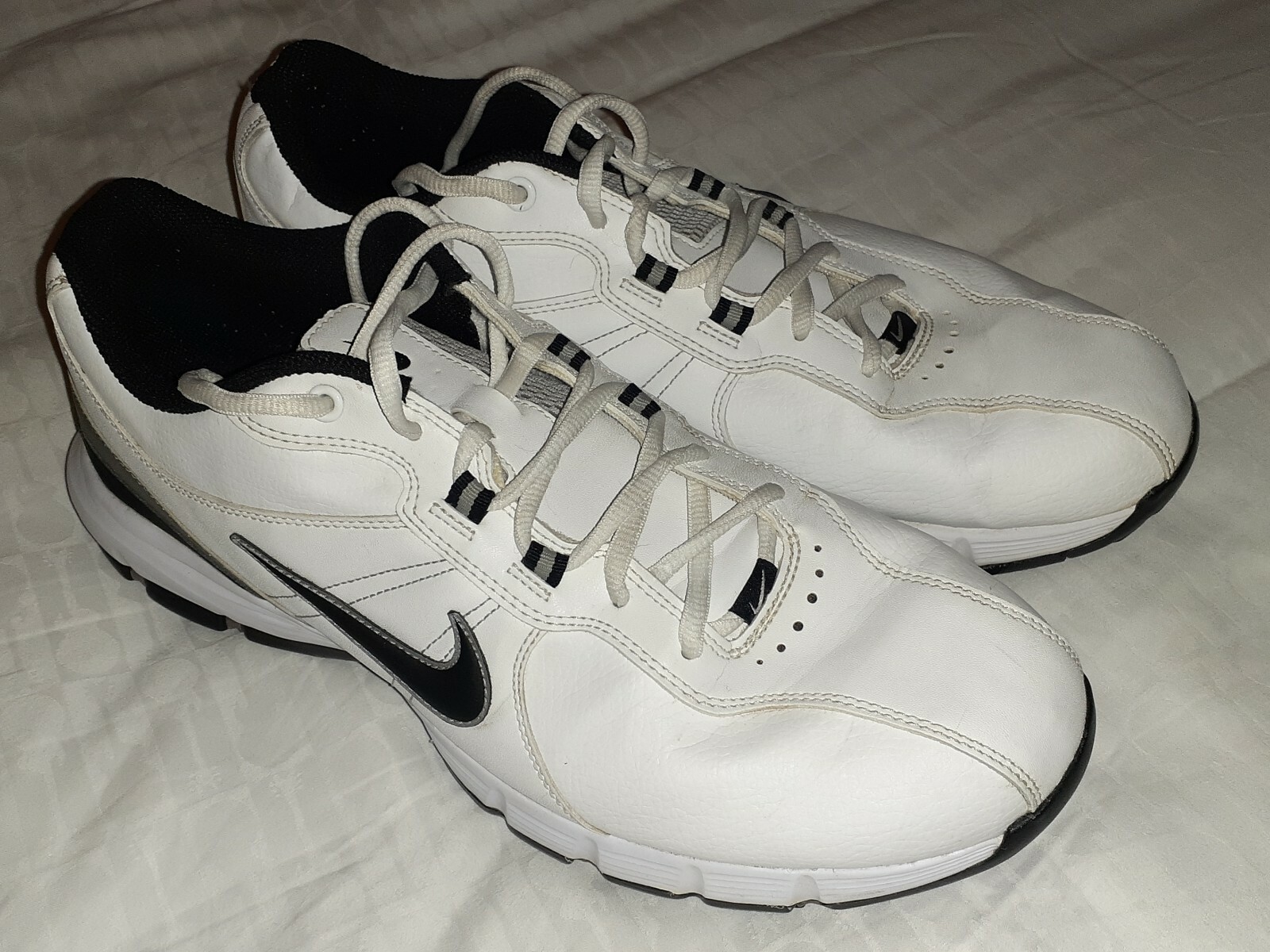 Nike Power Channel TAC Golf Shoes Cleats 317682-101 Men's Size 10.5 White Used